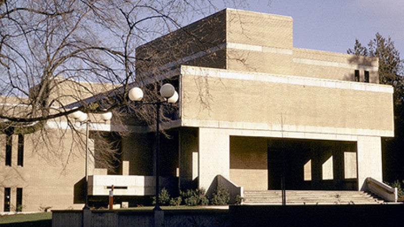 University of Oregon McKenzie Hall