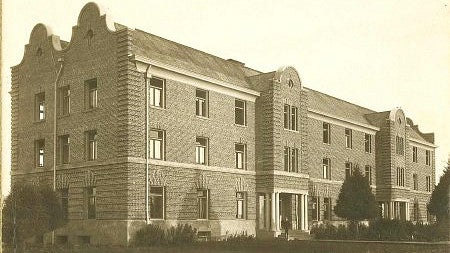 UO Friendly Hall date unknown