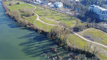 Willamette River Natural Area west end