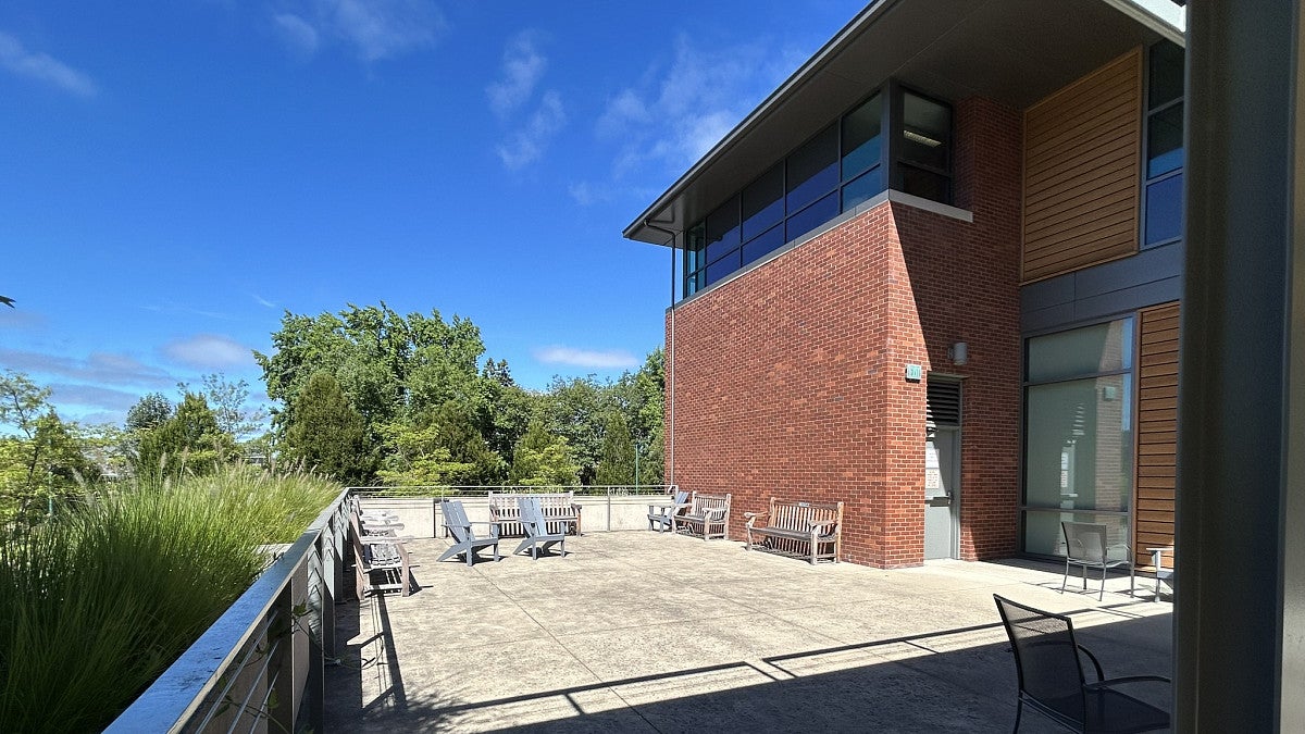 Sunny seating area in the HEDCO courtyard.